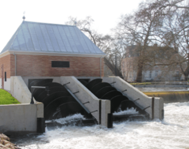 Le local de la centrale Hydro-électrique