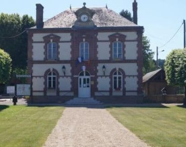 Mairie du village d'Heudreville-sur-Eure